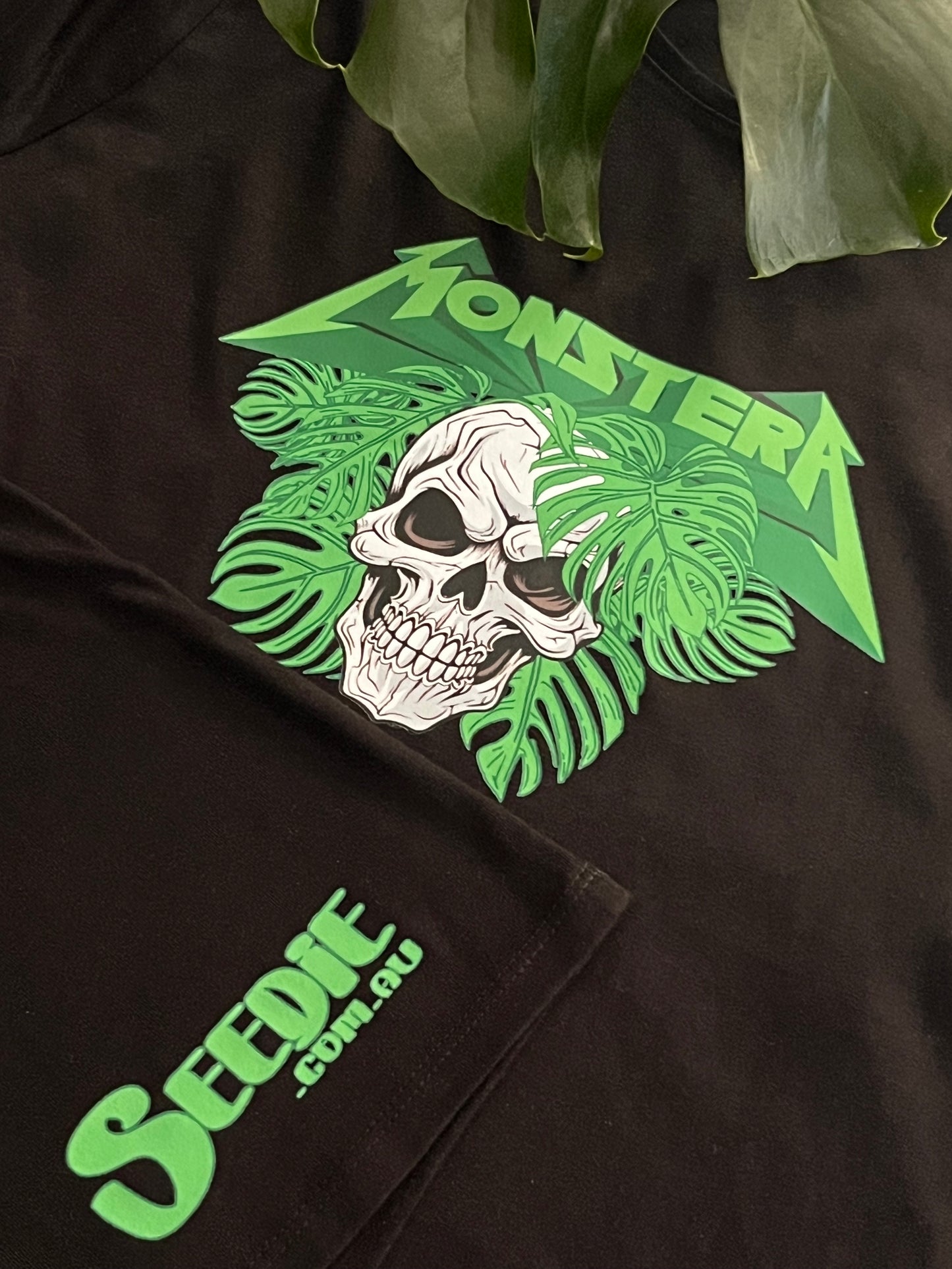 Monstera Skull T-shirt