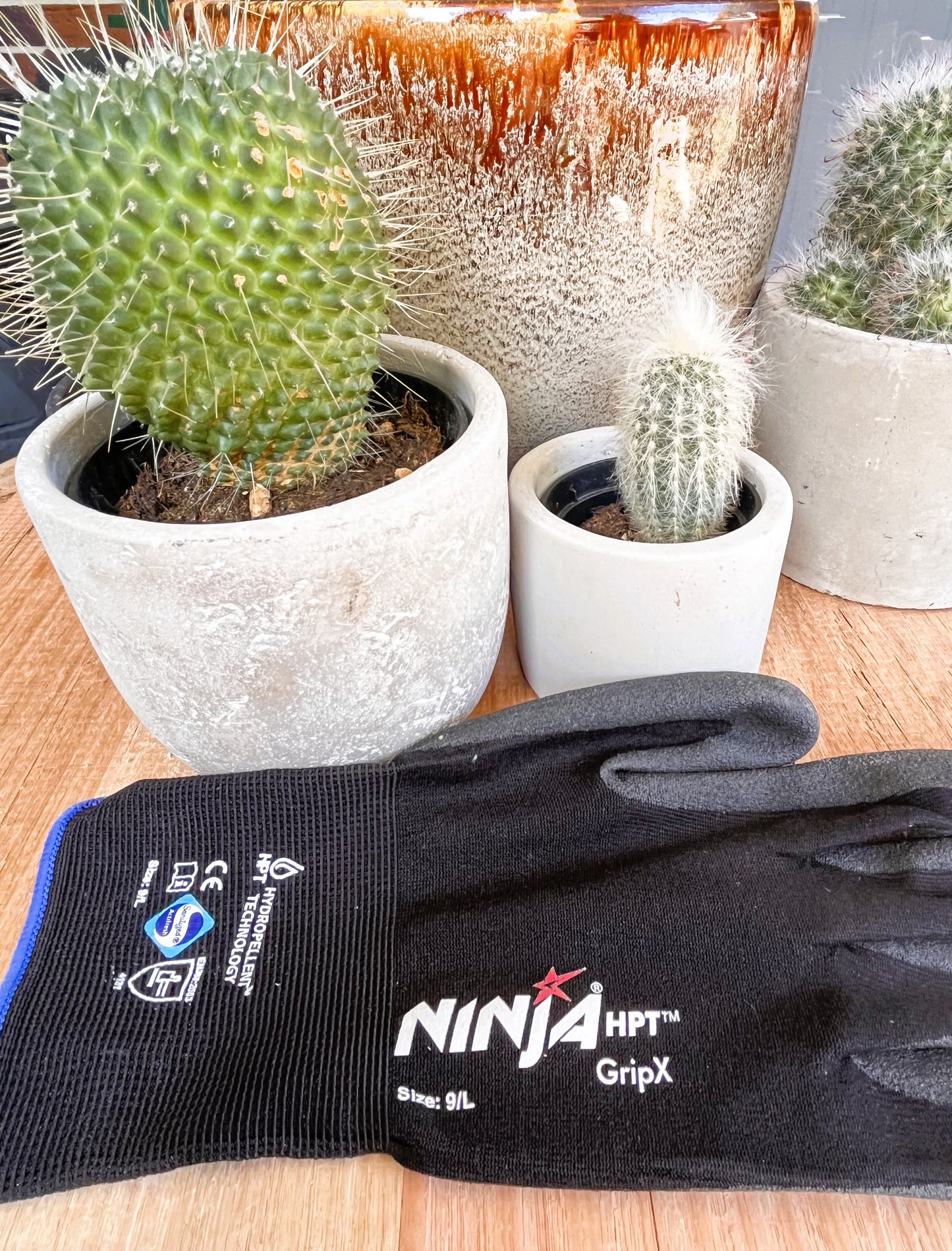 The Garden Love Gloves - The must-have gardening aid